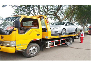 蕲春附近24小时汽车拖车服务热线